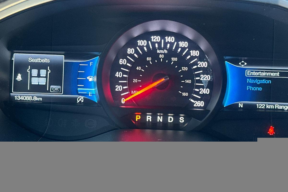 2022 Ford Edge - Image 13