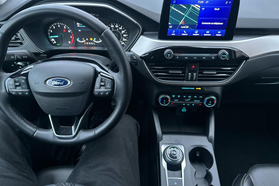 2022 Ford Escape - Image 12