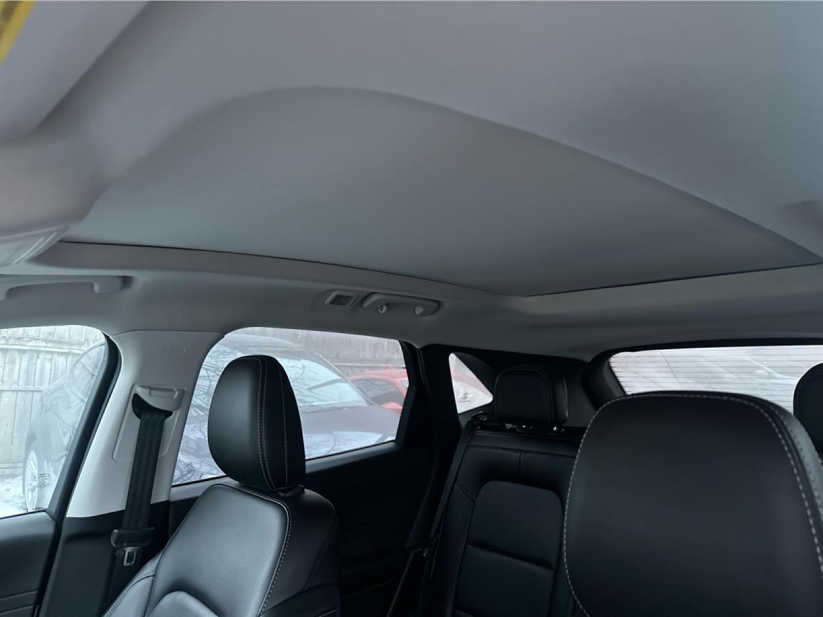 2022 Ford Escape - Image 16