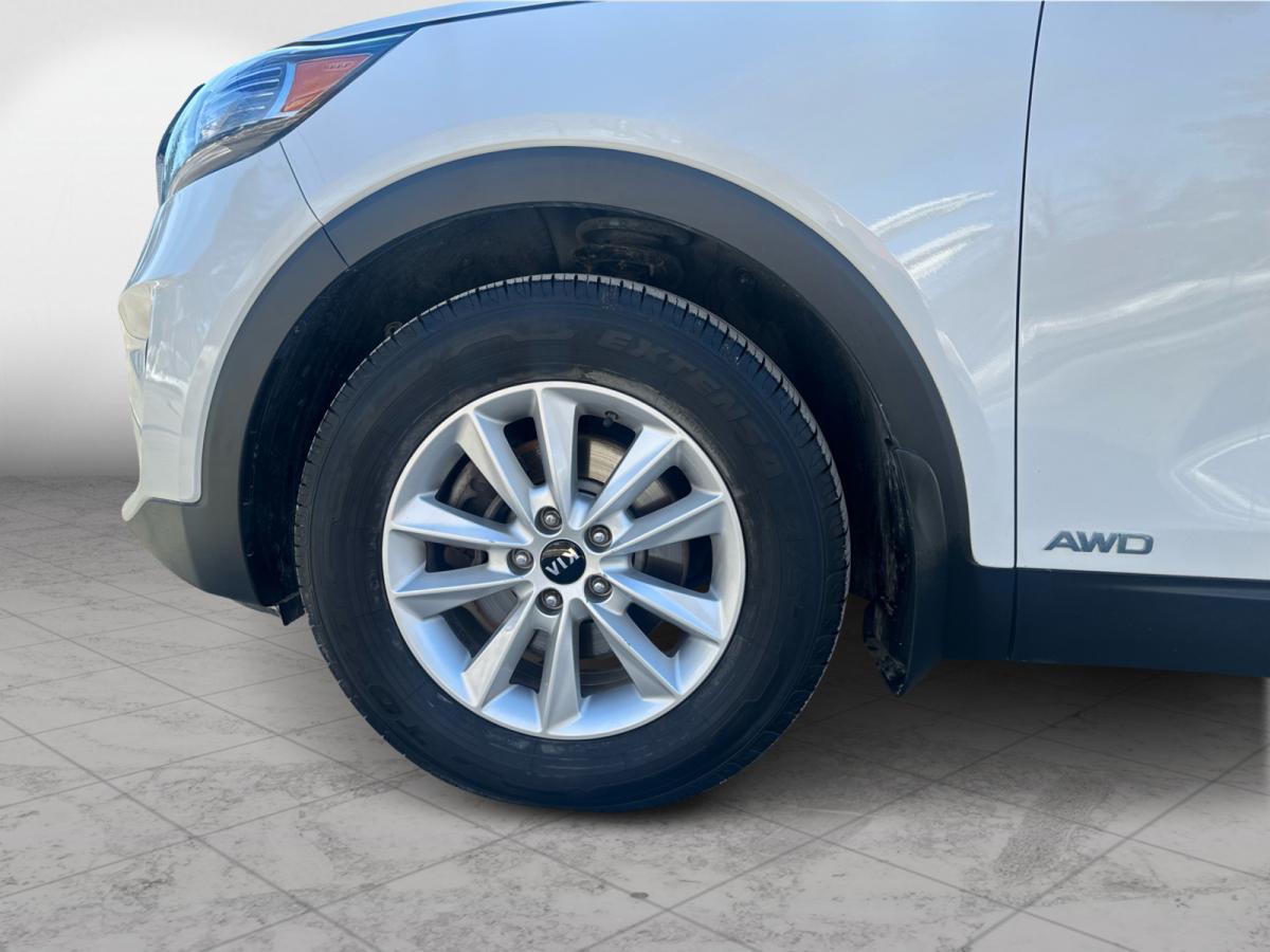 2019 Kia Sorento - Image 9