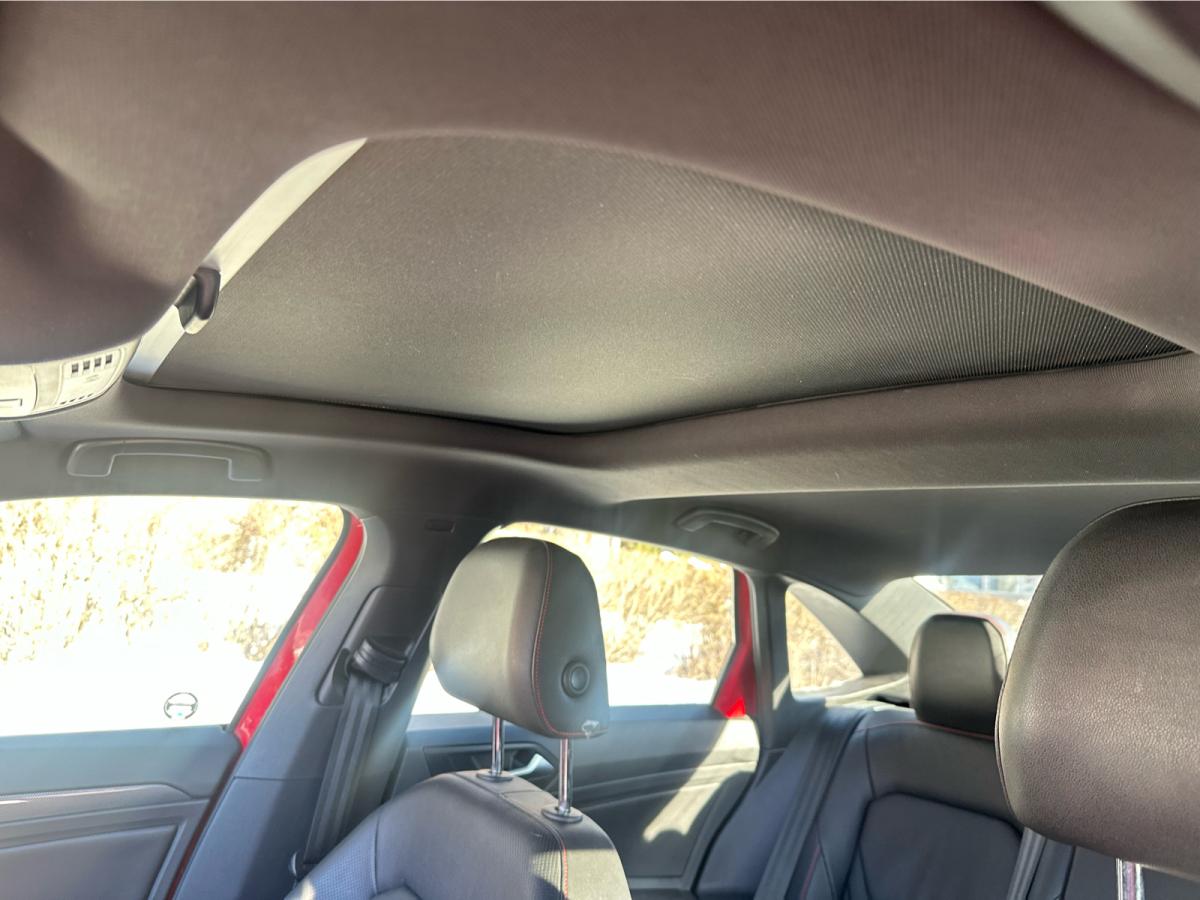 2019 Volkswagen Jetta - Image 34
