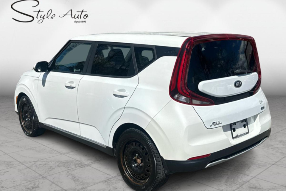 2020 Kia Soul EV - Image 8