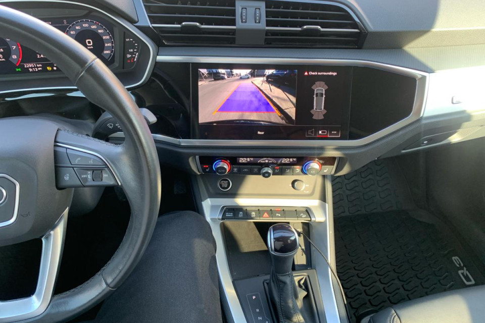 2023 Audi Q3 - Image 13