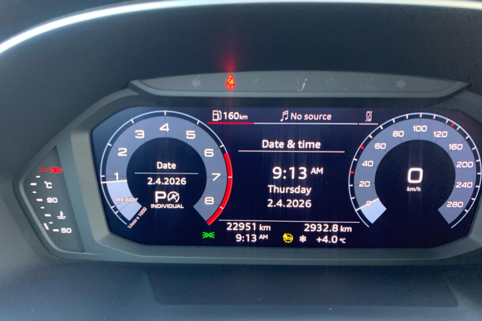 2023 Audi Q3 - Image 16