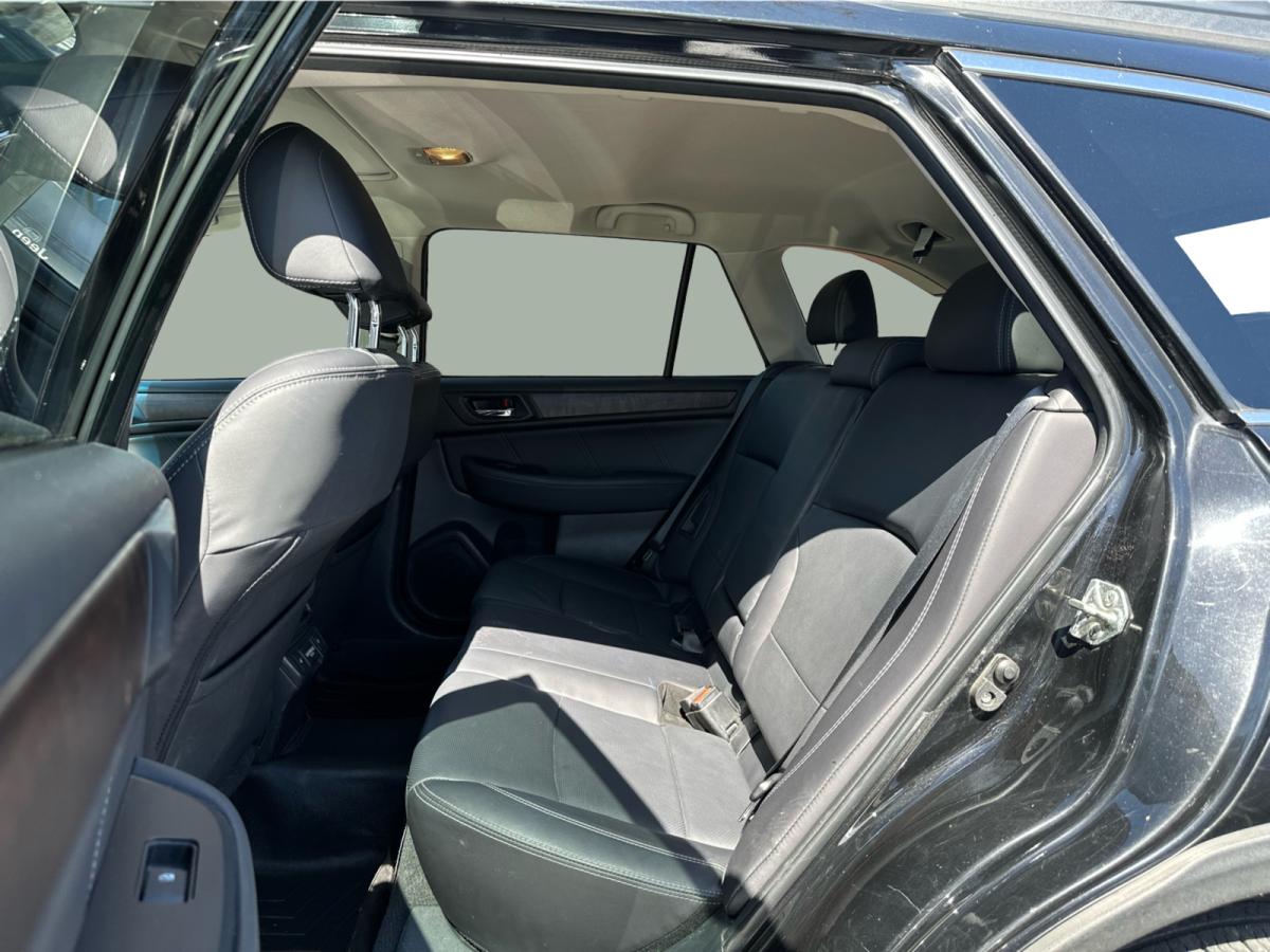 2018 Subaru Outback - Image 15
