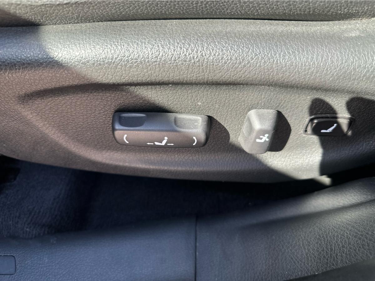 2015 Kia Sorento - Image 17