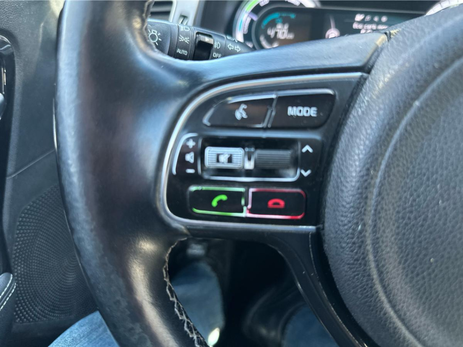 2019 Kia Niro - Image 16