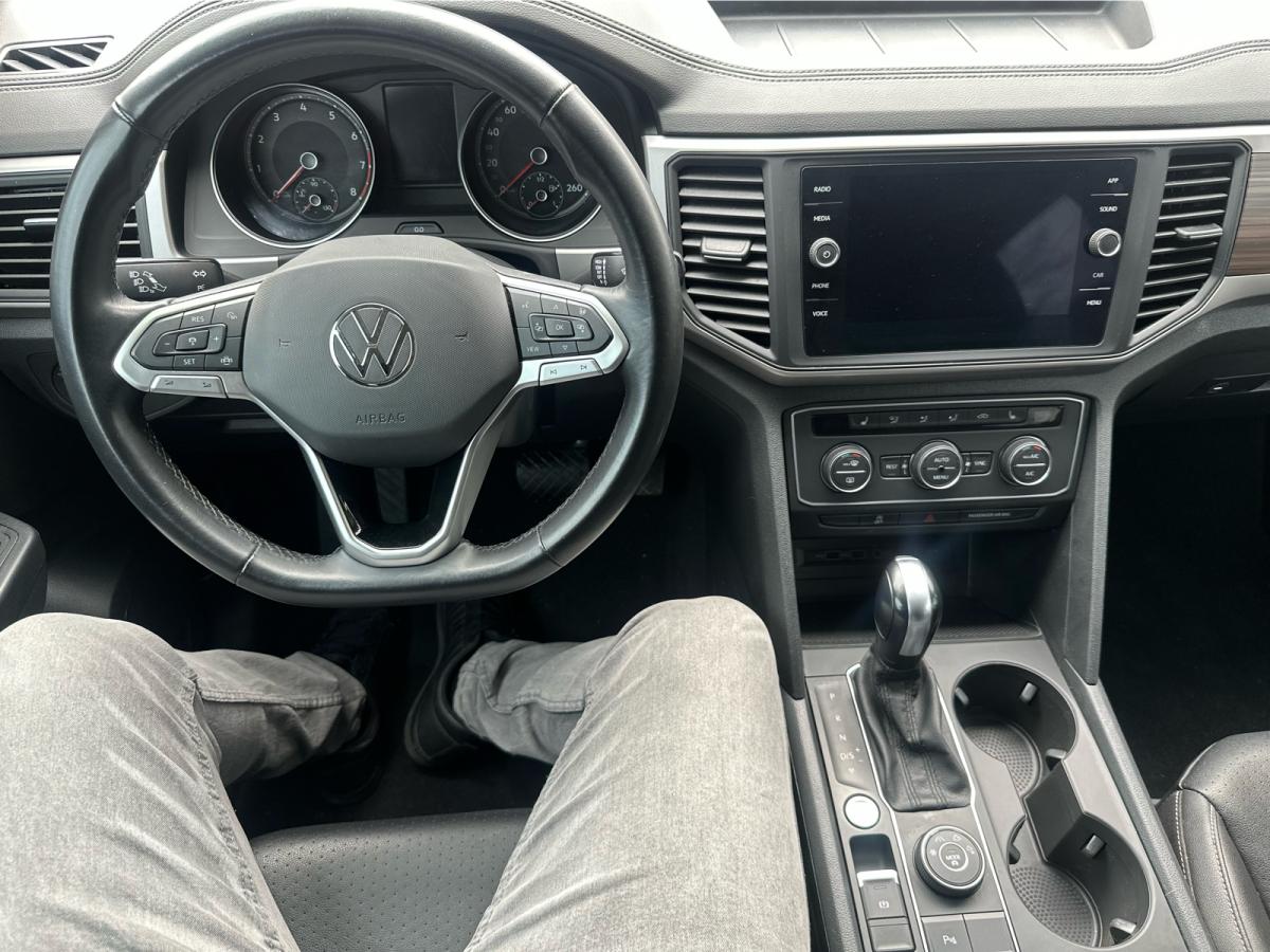 2021 Volkswagen Atlas - Image 17