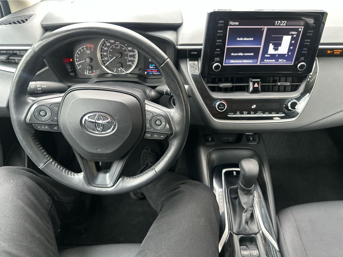 2022 Toyota Corolla - Image 15