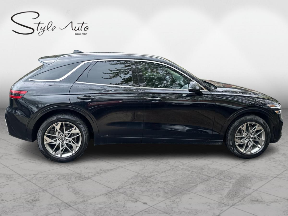 2022 Genesis GV70 - Image 6