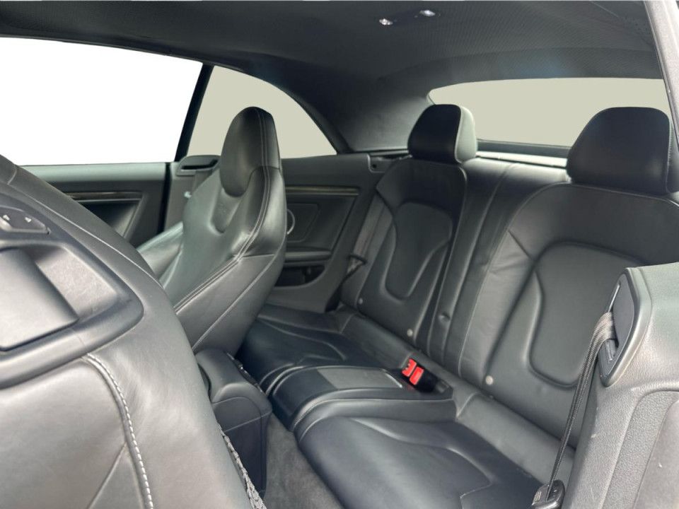 2015 Audi S5 - Image 13