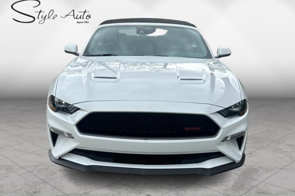 2022 Ford Mustang - Image 3