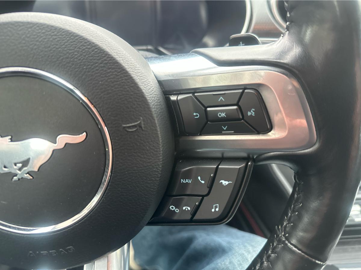 2022 Ford Mustang - Image 15