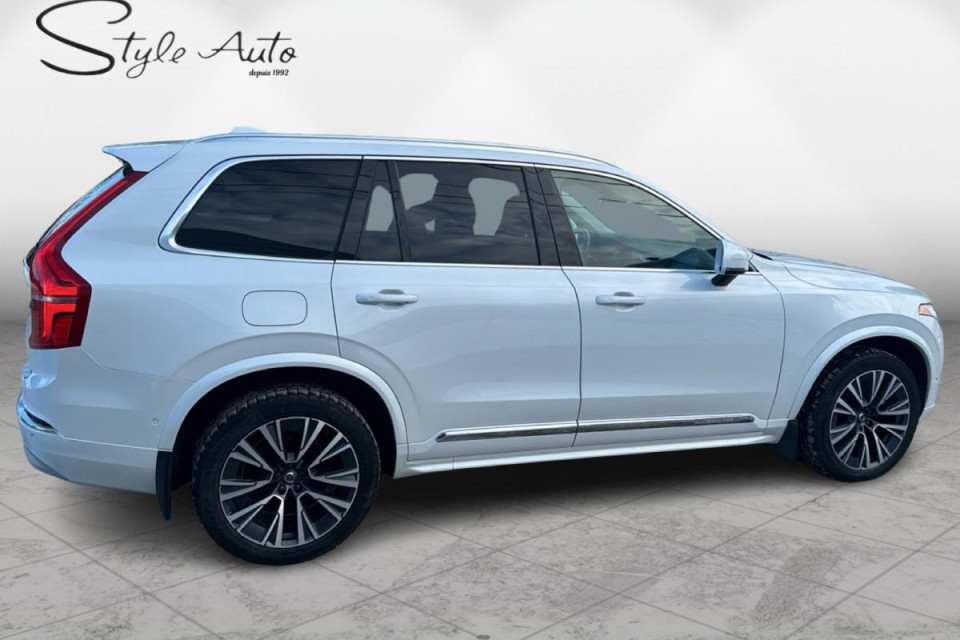 2022 Volvo XC90 - Image 28