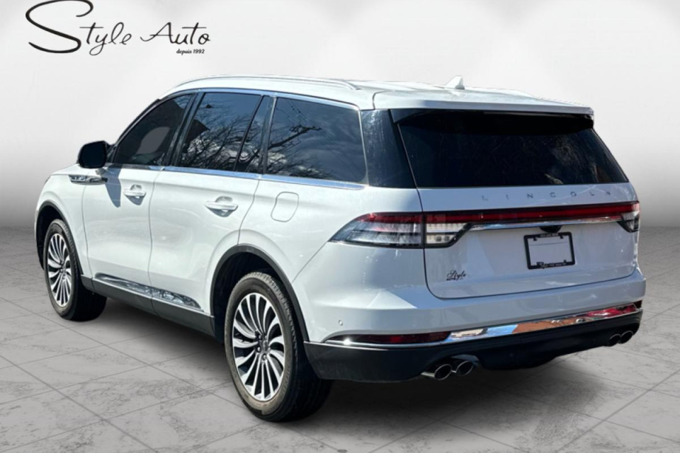 2023 Lincoln Aviator - Image 28