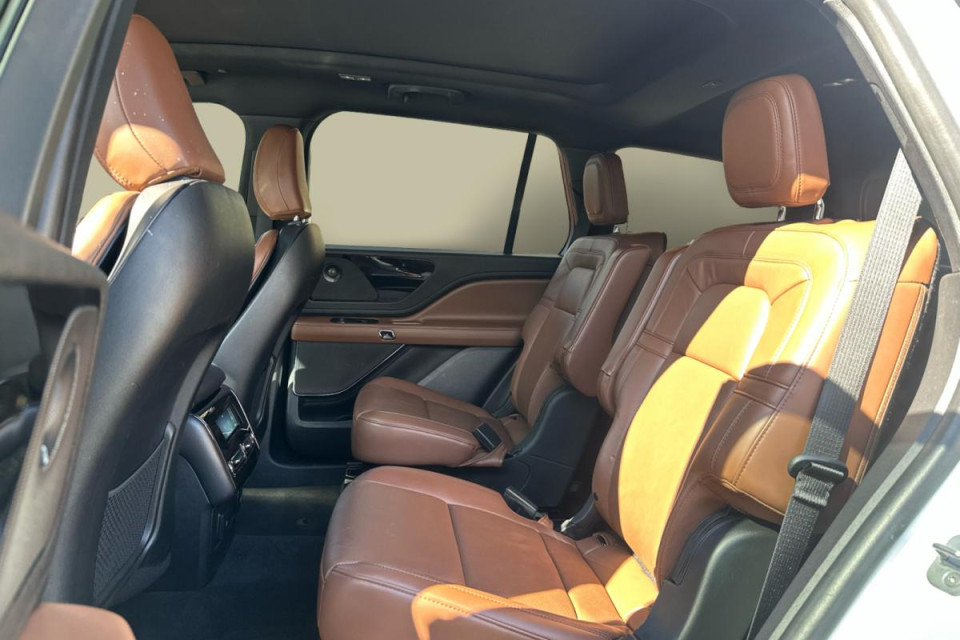 2023 Lincoln Aviator - Image 36