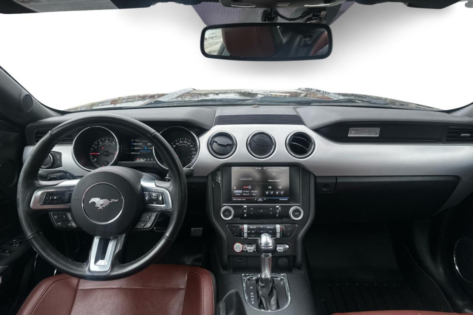 2015 Ford Mustang - Image 30
