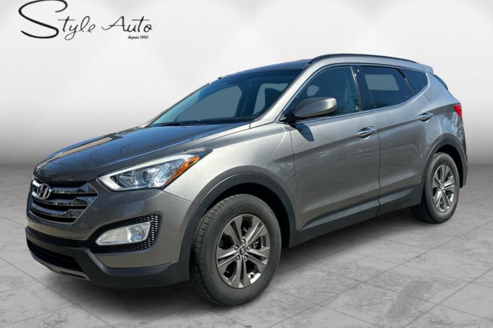 2015 Hyundai Santa Fe Sport - Image 19
