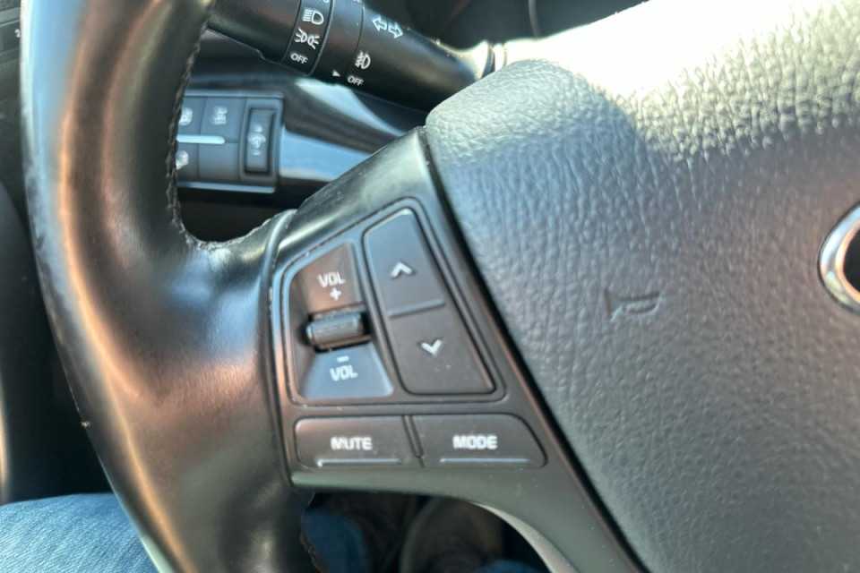 2015 Kia Sorento - Image 37