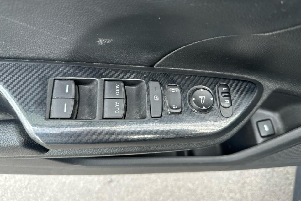 2019 Honda Civic - Image 40