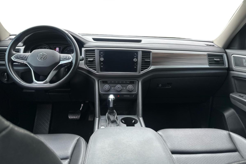 2021 Volkswagen Atlas - Image 32