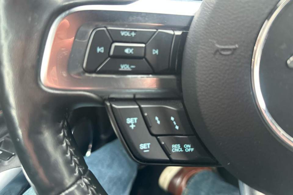 2022 Ford Mustang - Image 34
