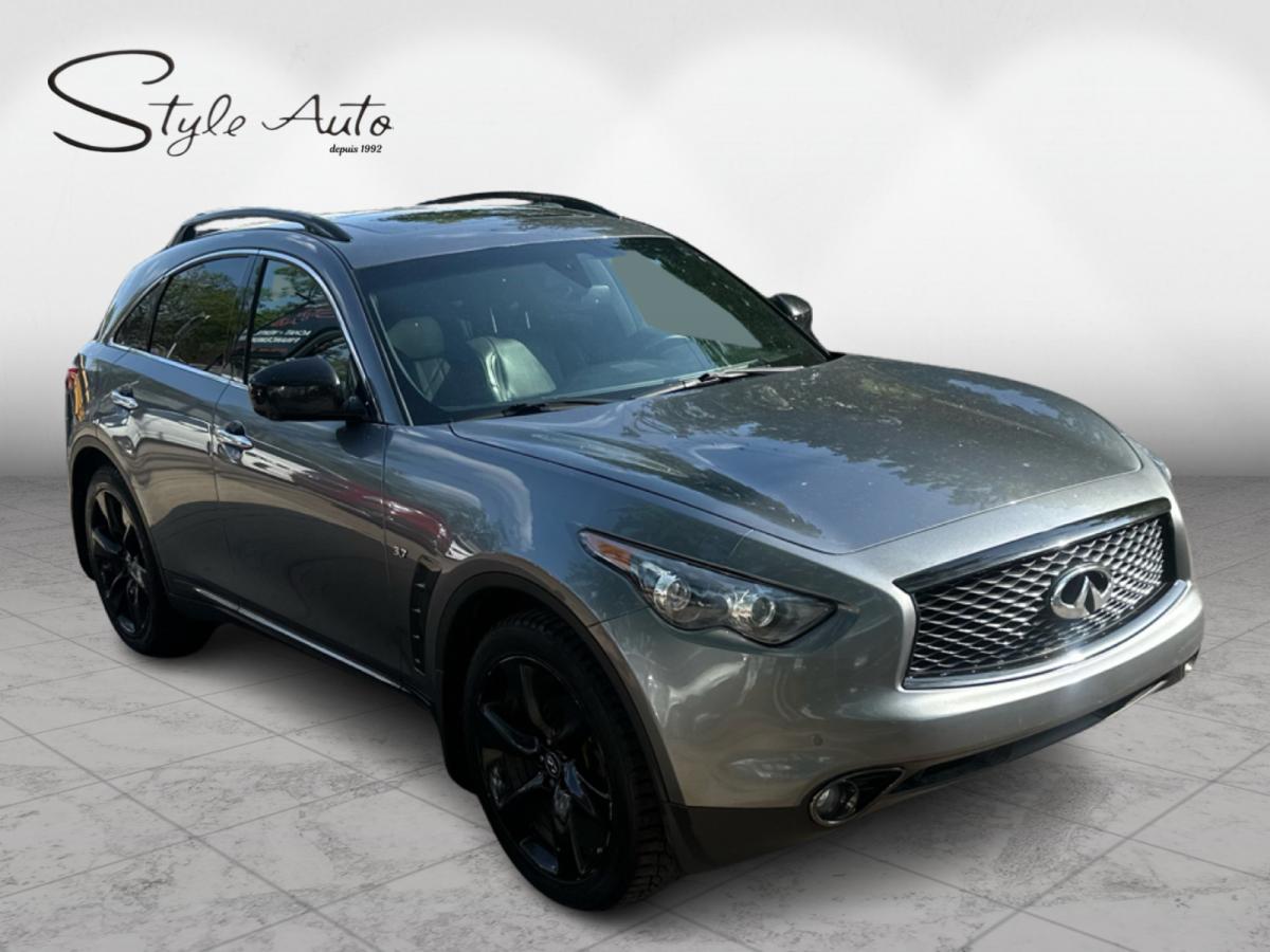 2017 Infiniti QX70 - Image 24