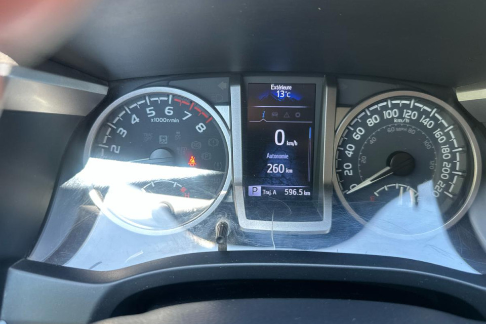 2023 Toyota Tacoma - Image 35