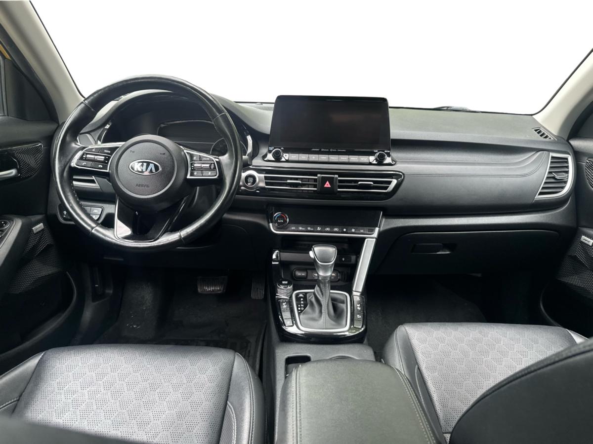 2021 Kia Seltos - Image 11