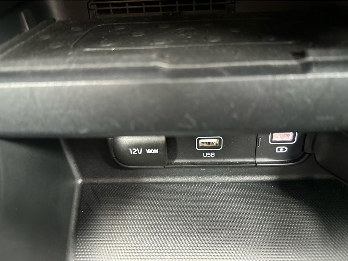 2021 Kia Seltos - Image 16