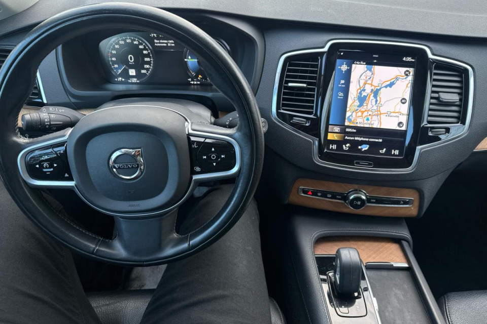 2022 Volvo XC90 - Image 57