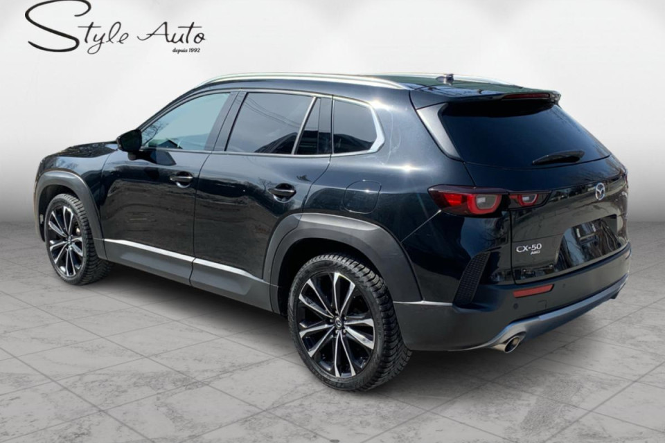 2024 Mazda CX-50 - Image 39