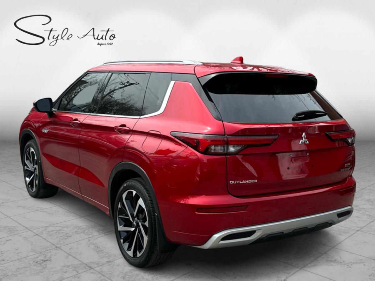 2024 Mitsubishi Outlander - Image 52