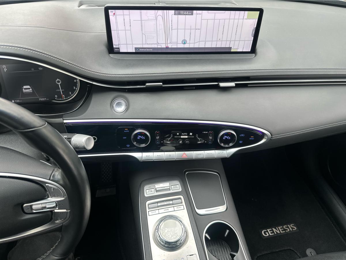 2022 Genesis GV70 - Image 57