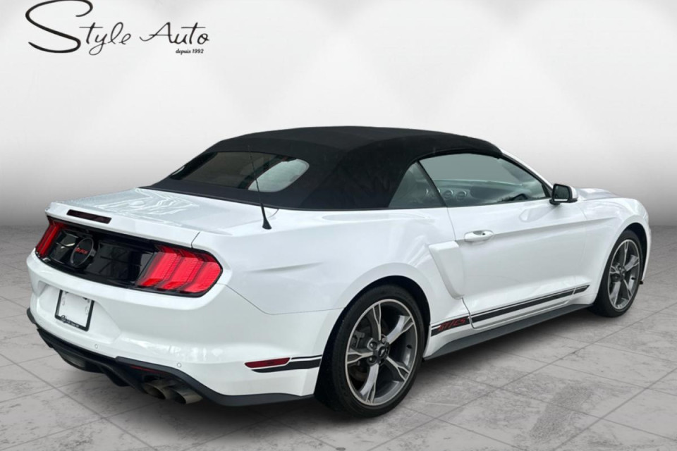 2022 Ford Mustang - Image 46