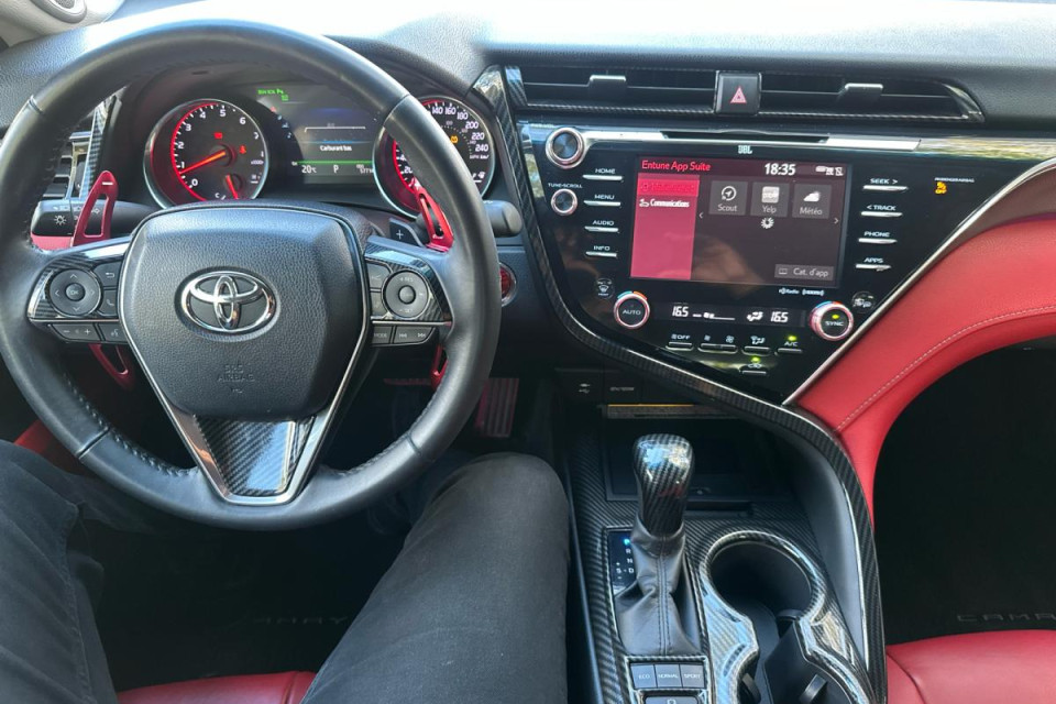 2018 Toyota Camry - Image 54