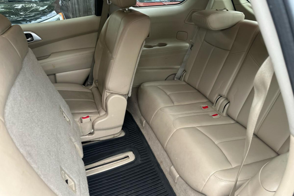 2014 Nissan Pathfinder - Image 34