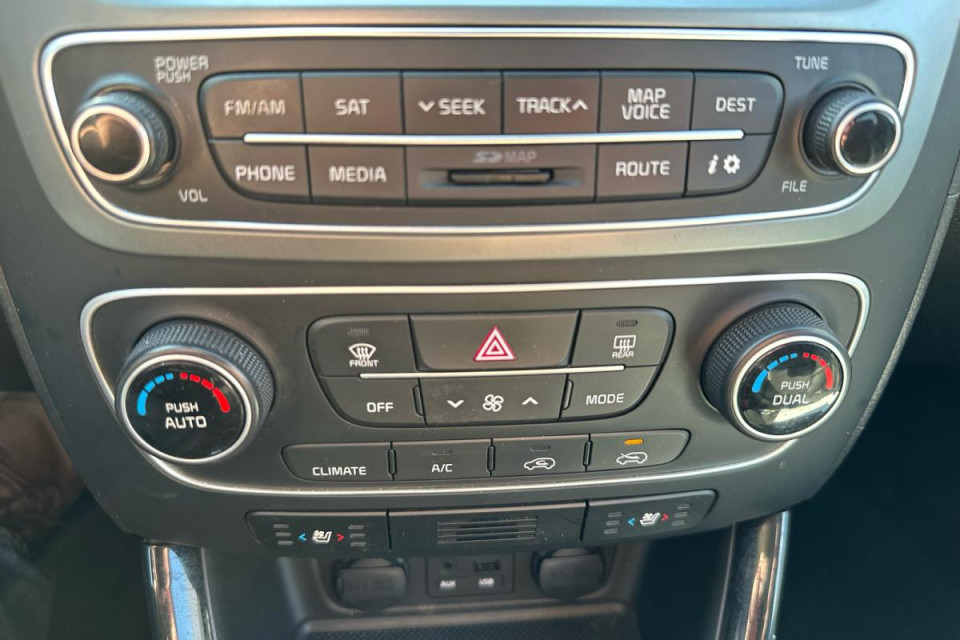 2015 Kia Sorento - Image 89