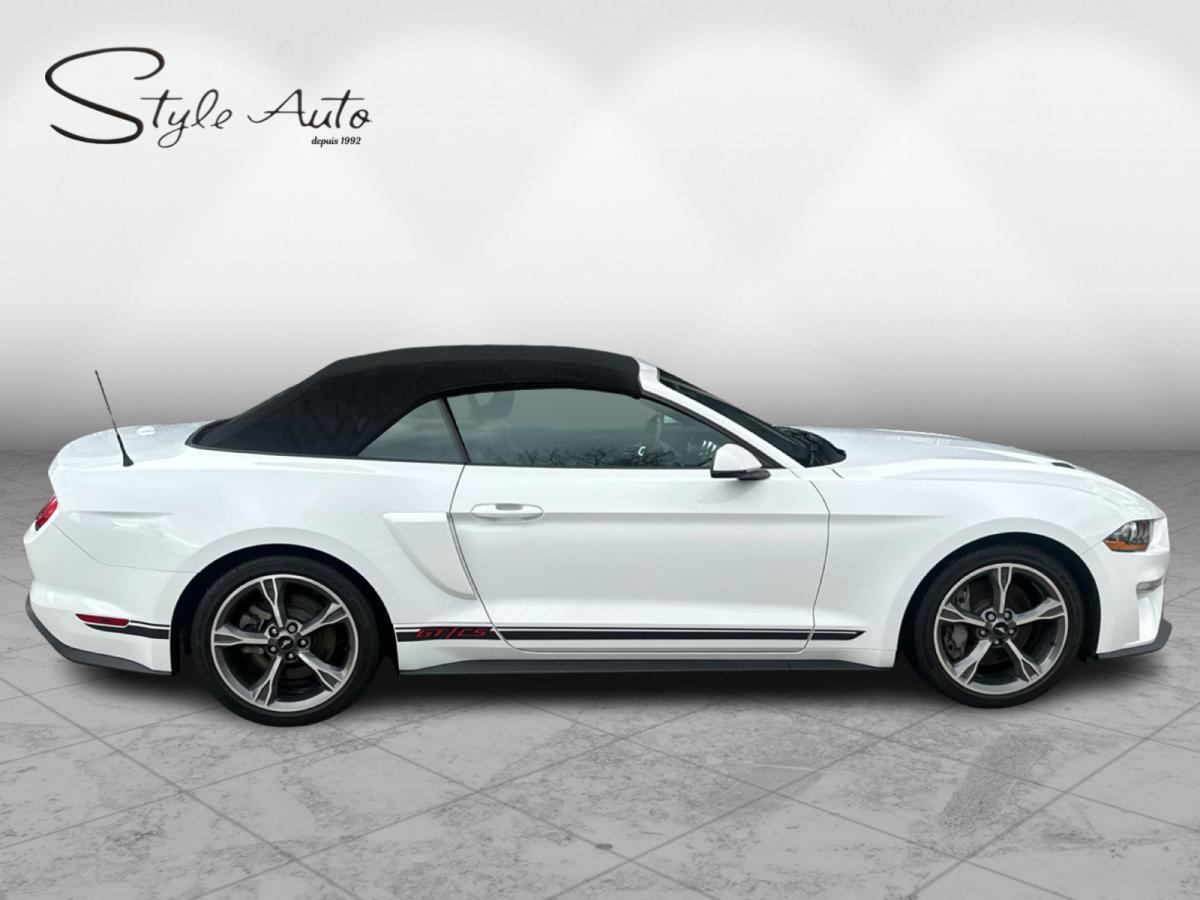 2022 Ford Mustang - Image 65