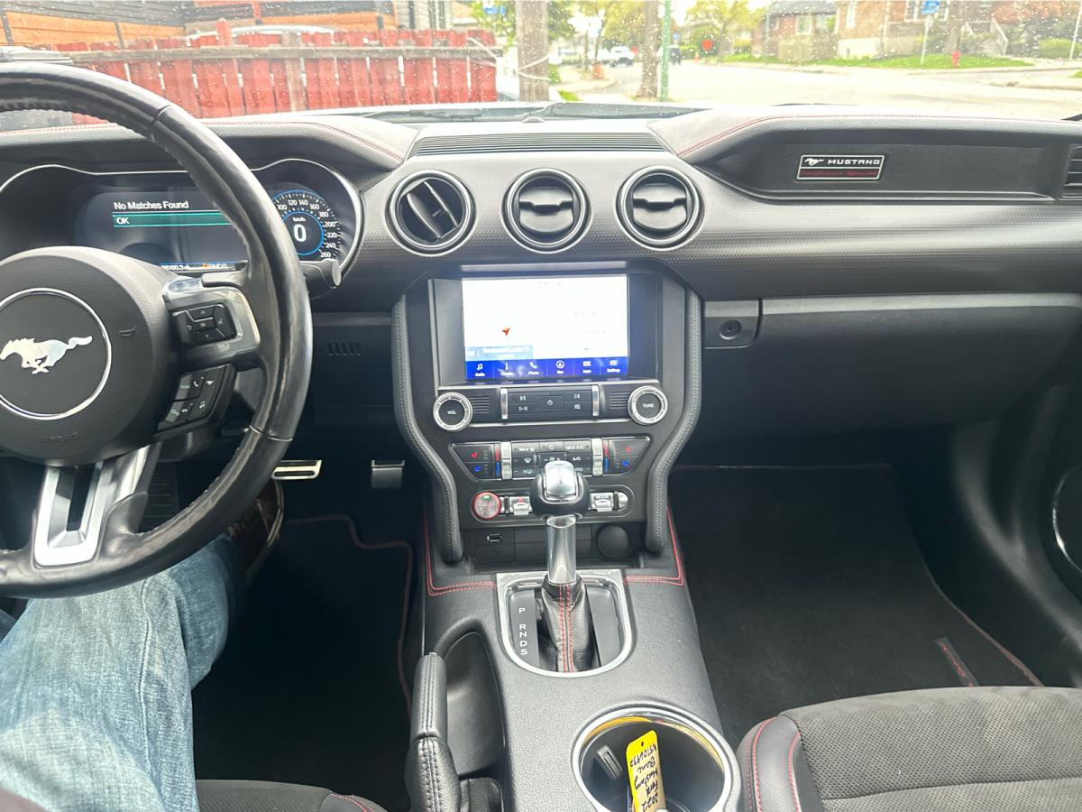 2022 Ford Mustang - Image 71