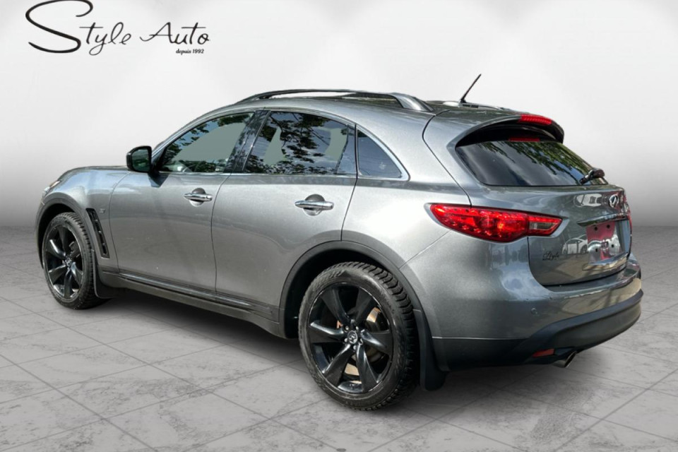 2017 Infiniti QX70 - Image 70