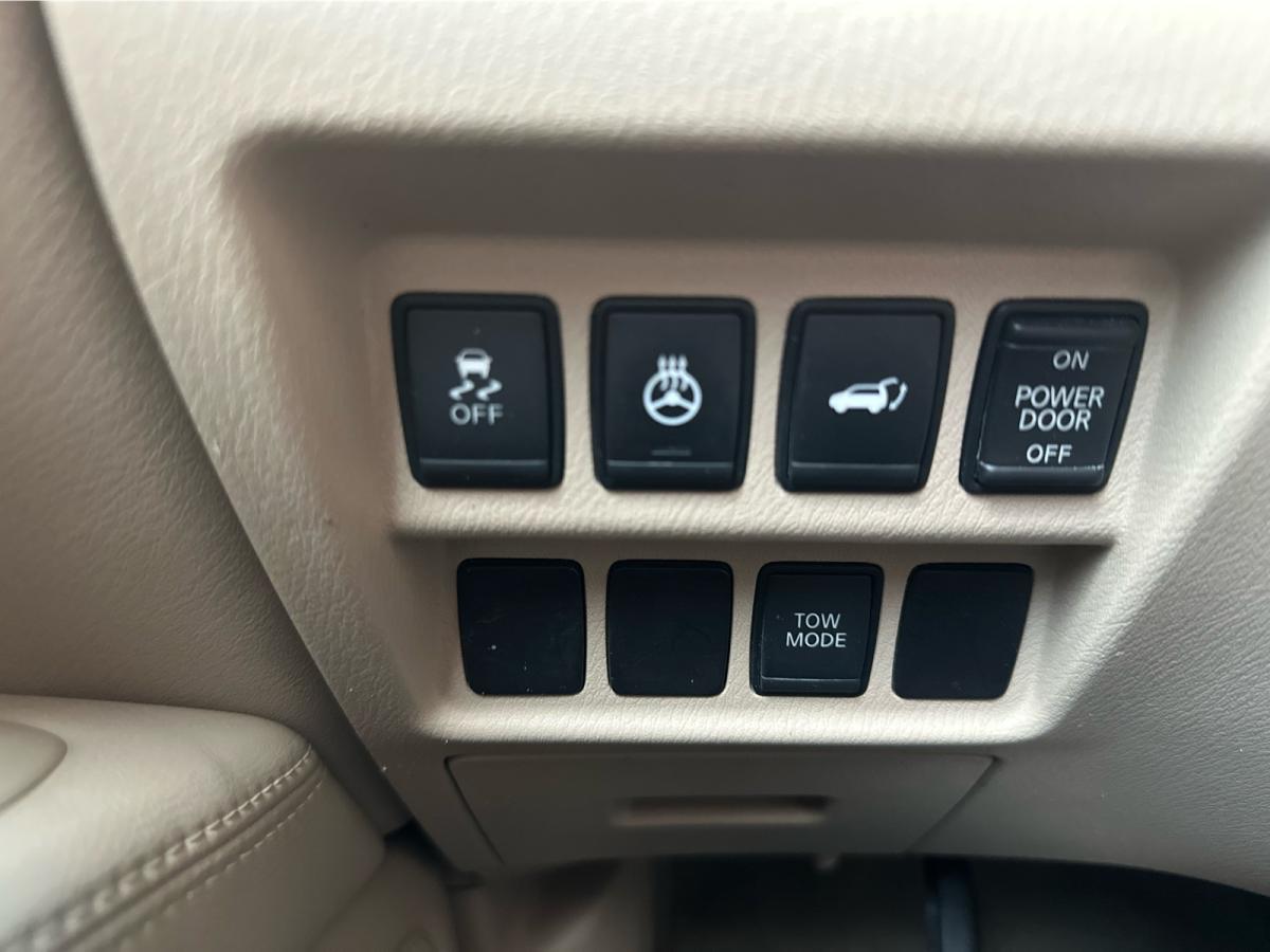 2014 Nissan Pathfinder - Image 60