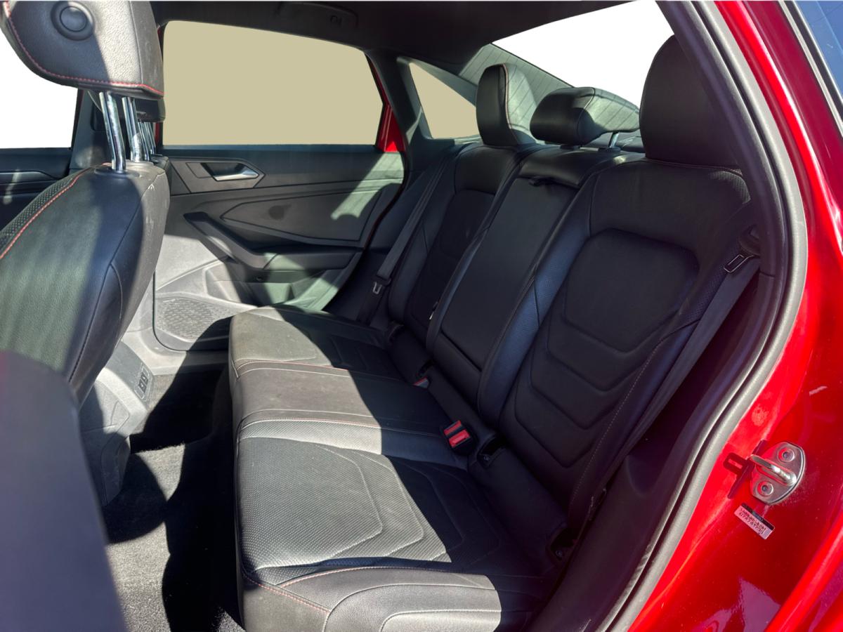 2019 Volkswagen Jetta - Image 101