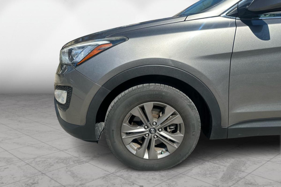 2015 Hyundai Santa Fe Sport - Image 82