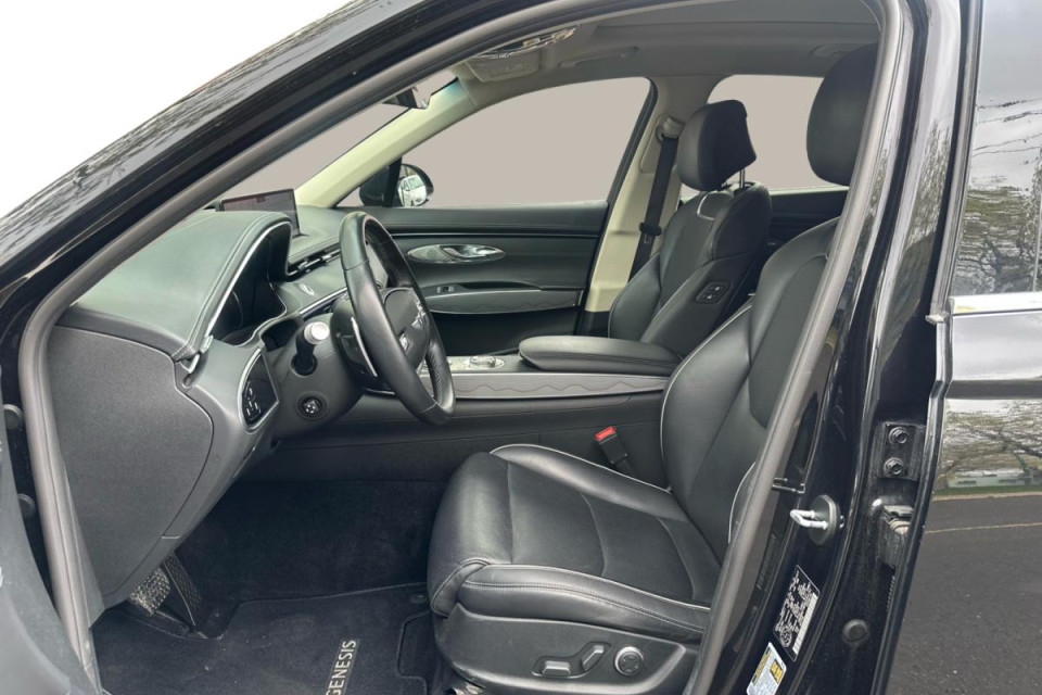 2022 Genesis GV70 - Image 92