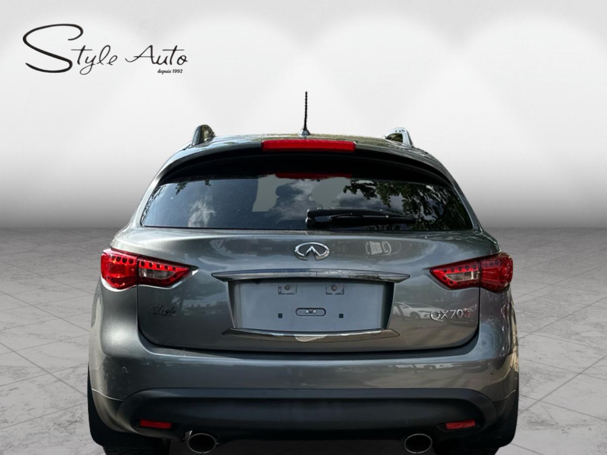 2017 Infiniti QX70 - Image 95
