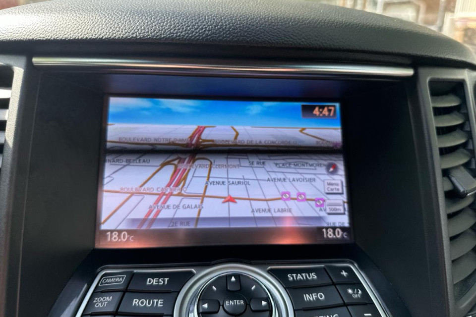 2017 Infiniti QX70 - Image 108