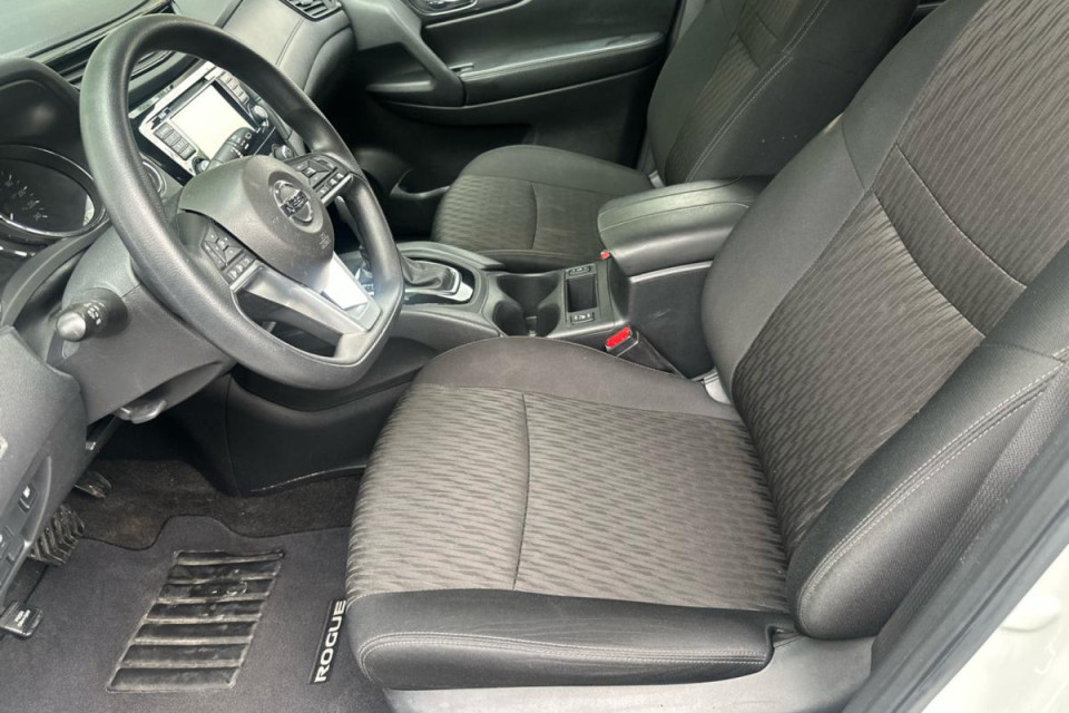 2020 Nissan Rogue - Image 80