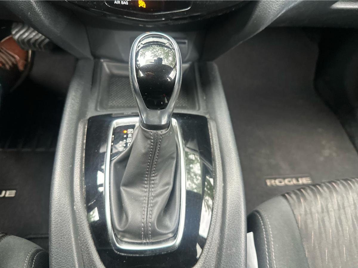 2020 Nissan Rogue - Image 90