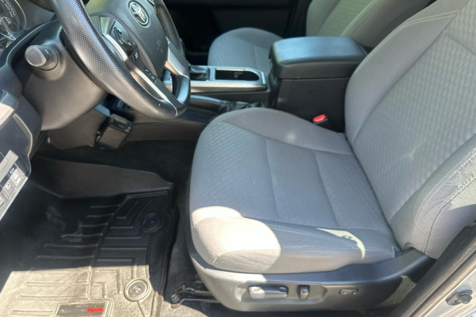 2023 Toyota Tacoma - Image 108
